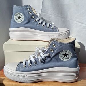 Converse Chuck Taylor All Star High Top Sneakers in Light Blue and White Size 10